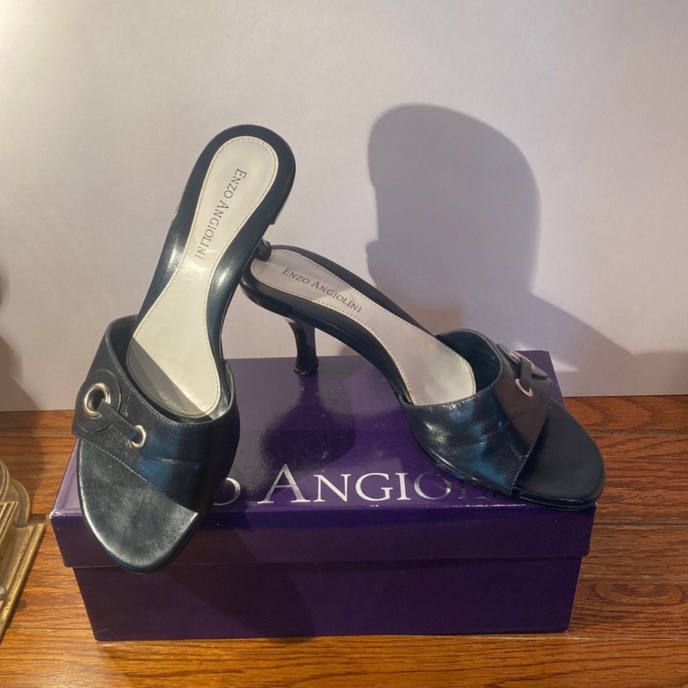ENZO ANGIOLINI Black Heeled Sandals with Metal Grommet Detail